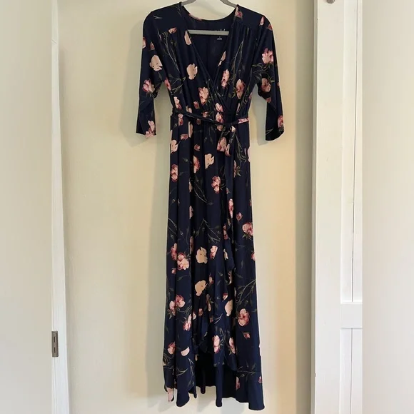 Isabel Maternity Navy Floral Dress - Picture 1 of 3